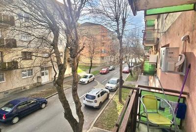 Apartament cu 3 camere decomandat în Micro 17 - 12
