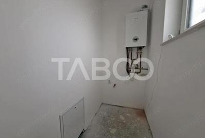 Casă cu 4 camere cu Teren 255 Mp în Central - 9