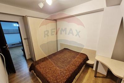 Apartament cu 3 camere de vanzare in zona Berceni - 8