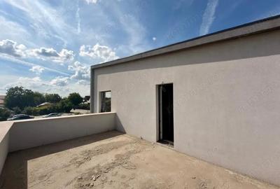 Casă cu Teren 380 Mp în Central - 8