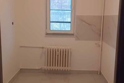 Apartament cu 2 camere semidecomandat în Berceni - 2
