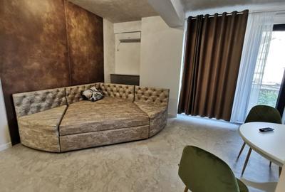 Garsonieră decomandată, mobilată în Central - 16