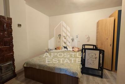 Casă individuală cu 6 camere cu Canalizare în Lipovei - 2