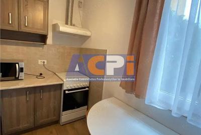 Inchiriez casa cu 2 apartamente, Gradiste - 11