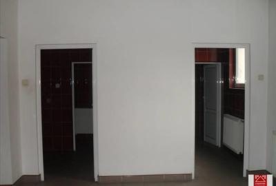 Birou, de 4,600 mp, în Ultracentral - 12