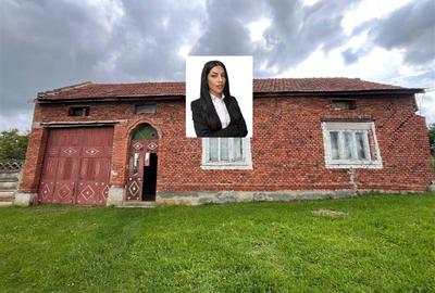 Casă individuală cu 3 camere cu Teren 1699 Mp în Honorici - 1