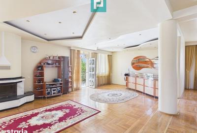 Casă cu Teren 3405 Mp în Sânmartin - 4
