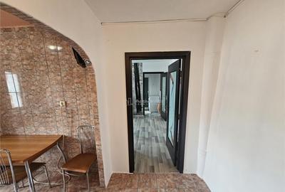 Resita, 2 Cam. Cf. 1, Mobilat Utilat, Bulevard, Micro 2 - 17