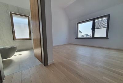 Monarch Soleil - finisaje de lux: parchet,usi, tamplarie lemn natural - 10