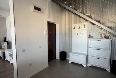 Apartament PENTHOUSE cu scara interioara  4 camere - 4