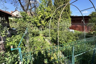 Apartament cu 3 camere, 73 mp utili + 67 mp curte, zona Bd. 21 Decembrie - 13