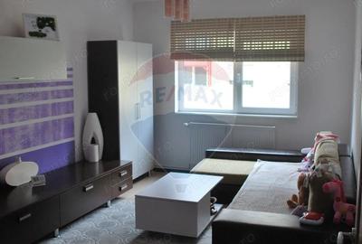 Apartament cu 2 camere decomandat în Vitrometan - 2