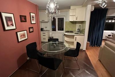 Apartament cu 3 camere în Central - 1