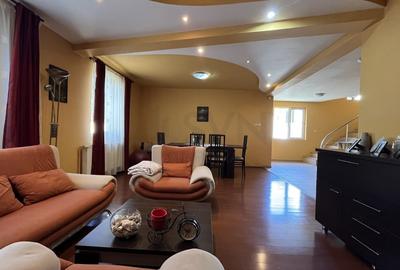 Casă individuală cu 4 camere cu Canalizare în Micro 2 - 6