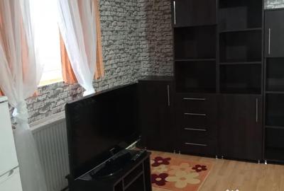 Casă cu 1 camere în Central - 2