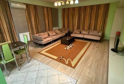 Apartament cu 2 camere semidecomandat în Girocului