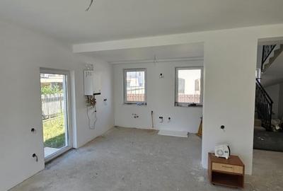 Casa individuala,  130 mp ,  teren 380 mp, zona Dezmir - 4