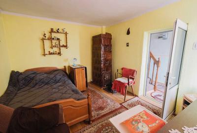 Casă cu 4 camere în Trușești - 8