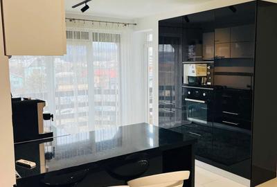 Apartament cu 4 camere decomandat în Central - 8