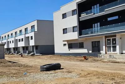 Apartament cu 3 camere în Tunari