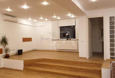 Apartament cu 3 camere decomandat, mobilat în Unirii