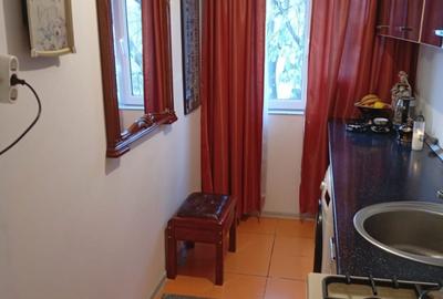 Apartament cu 2 camere semidecomandat în Rahova - 2