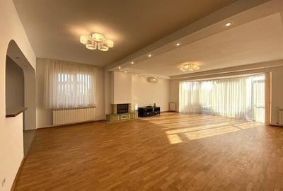 Casă individuală cu 6 camere cu Canalizare în Iancu Nicolae - 23