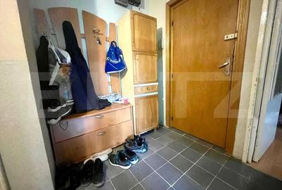 Apartament cu 3 camere nedecomandat în Iosia