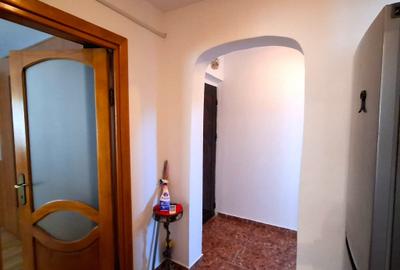 Apartament 2 camere (transformat în 3), ultracentral, Focșani - 4