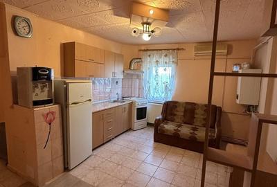Apartament cu 2 camere decomandat în Rovine - 3