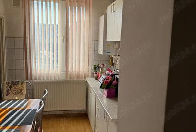 Apartament cu 3 camere semidecomandat în Alămor - 2