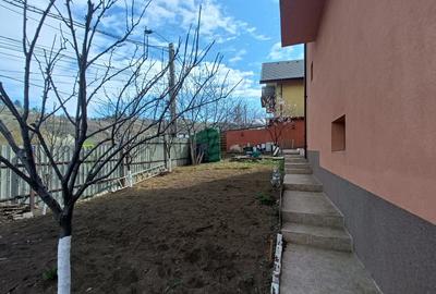 Casa S+P+1E, 185mp Utili, 5 camere, la strada principala -  TOMESTI - 3