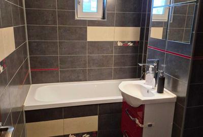 Apartament cu 3 camere decomandat, mobilat în Exterior Vest - 8