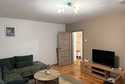 Apartament cu 3 camere decomandat, mobilat în Turnișor - 2