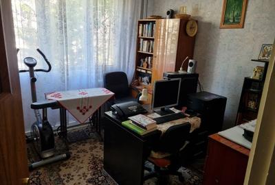 Apartament cu 4 camere decomandat, mobilat în Brâncoveanu - 9