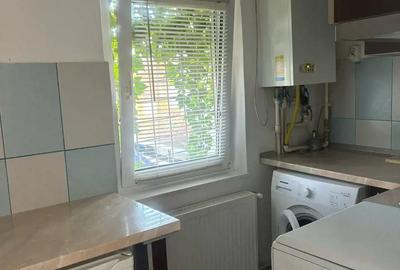 Garsoniera Central De Inchiriat mobilata si utilata corespunzator - 5