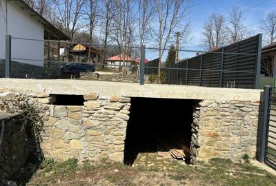 Casă cu 2 camere în Aluniș - 7