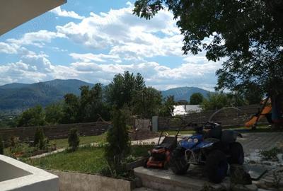 Casă cu 6 camere în Bistrița - 3