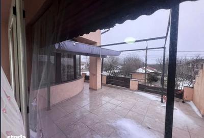 Casă cu 4 camere în Afumați