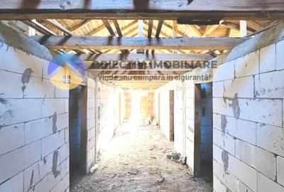 CASA la rosu   comuna STEFAN CEL MARE - 9