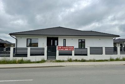 Casă cu 3 camere în Central - 5
