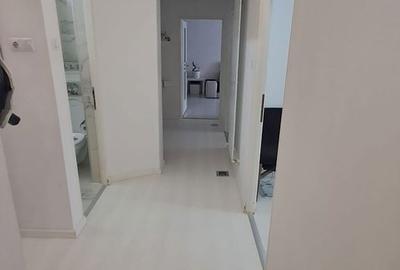 Apartament cu 4 camere decomandat în Progresul - 8