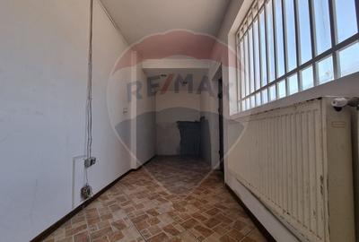 Spatiu comercial de 50mp de inchiriat in zona Tomis Nord - 5