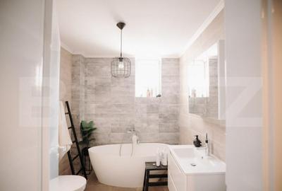 Apartament cu 3 camere decomandat în Sebeș - 1