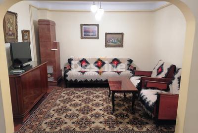 Duplex cu 3 camere cu Canalizare în Giulești - 2
