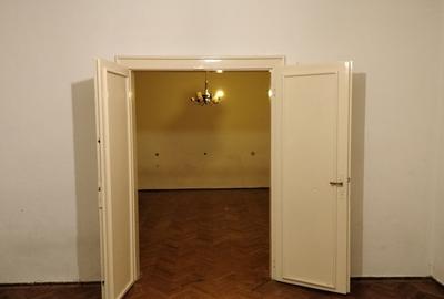 Casă individuală cu 5 camere cu Canalizare în Lipovei - 3