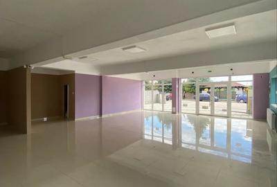 Spatiu comercial de Inchiriat Central Aiud 200 m2 - 2