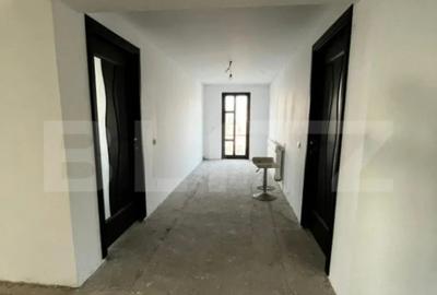 Casă cu 7 camere cu Teren 500 Mp în Micro 11 - 3