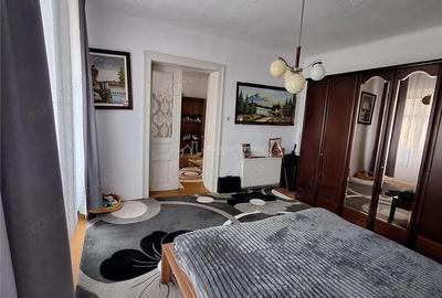 Casă cu 4 camere cu Teren 1000 Mp în Est - 9