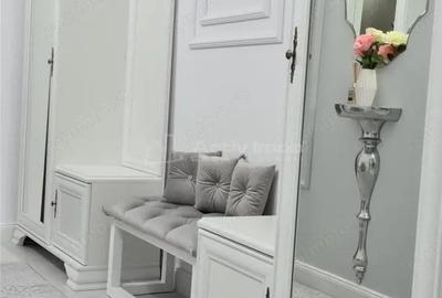 Apartament cu 3 camere decomandat în Decebal - 1